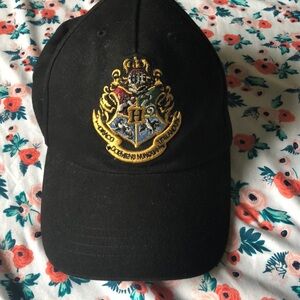 Harry Potter Hogwarts baseball hat